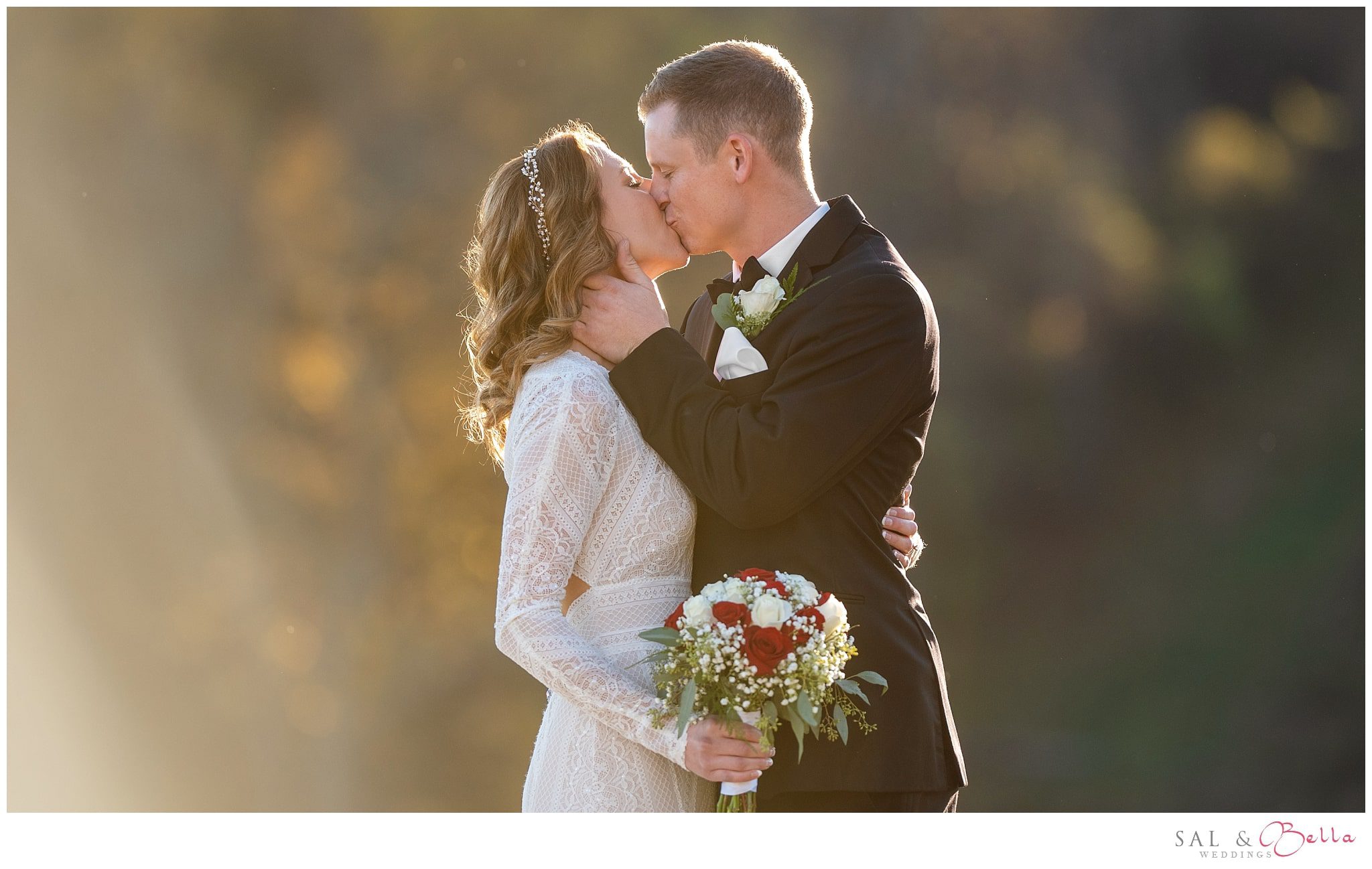 Fall wedding photos at Southpointe Golf Club