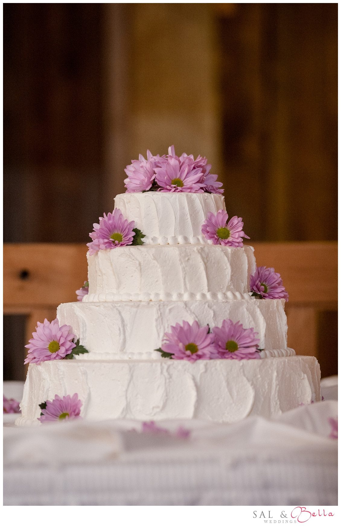 white-barn-pittsburgh-wedding-photographer023