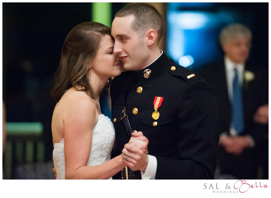 white-barn-pittsburgh-wedding-photographer024