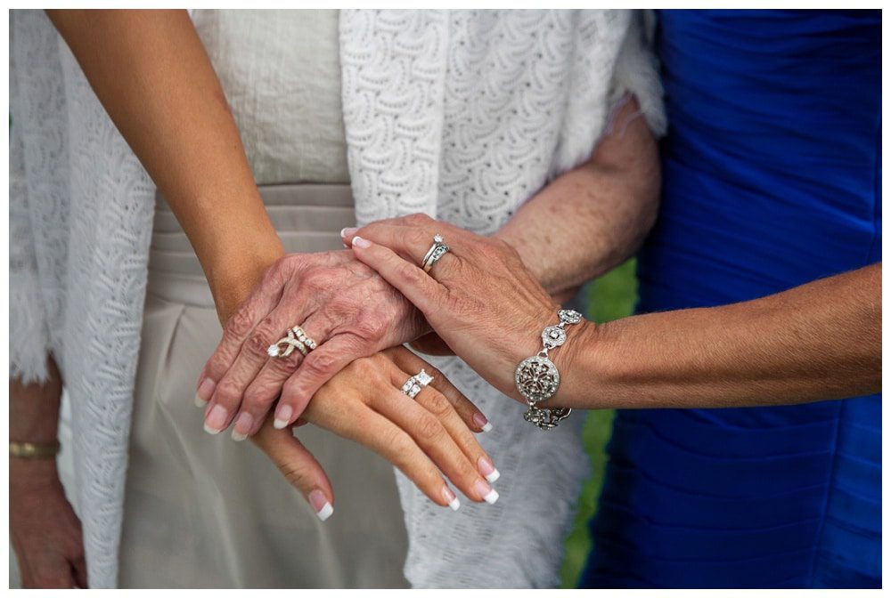 dera-josh-sal-and-bella-avion-on-the-water013