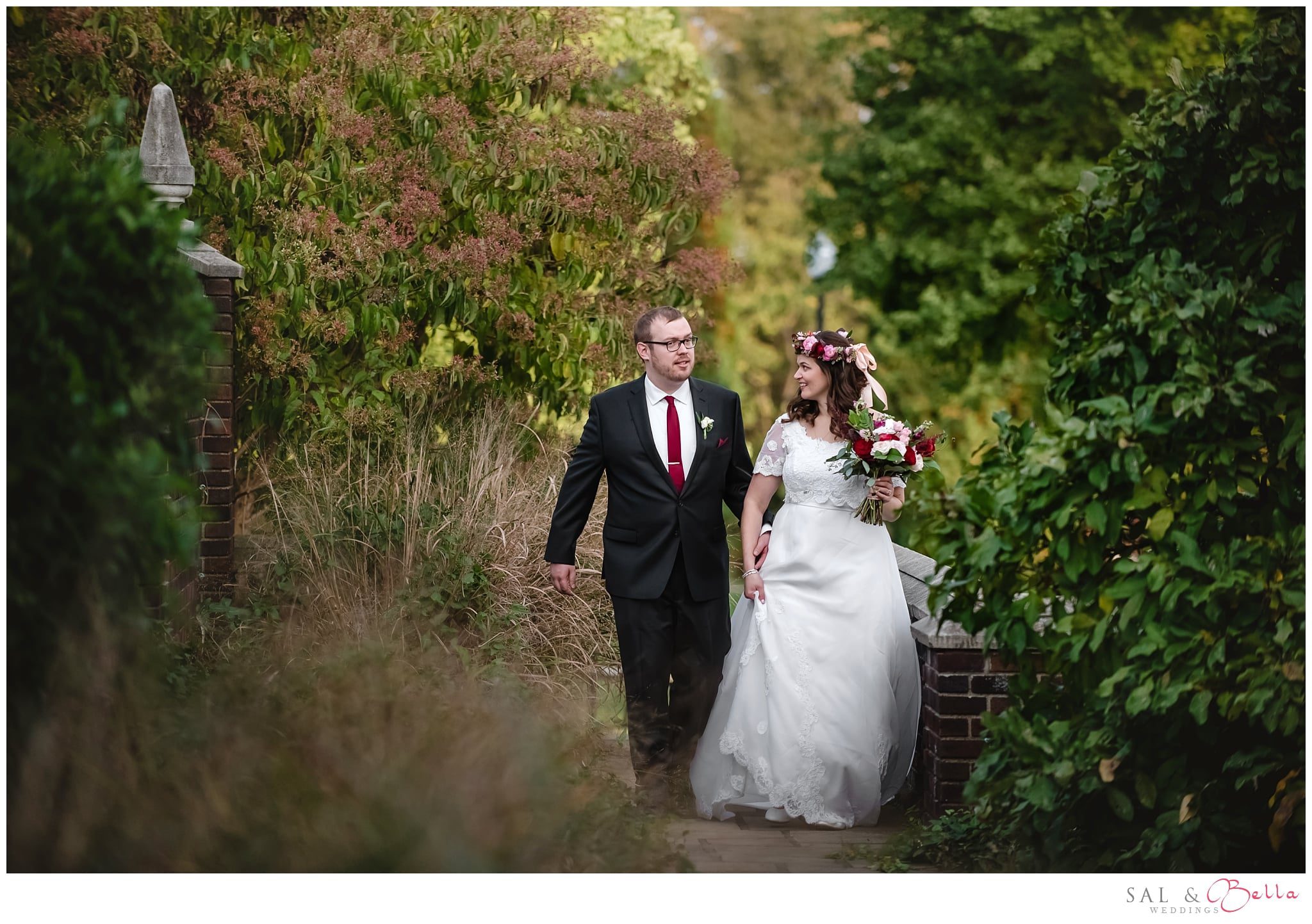 Wedding photos at Mellon Park