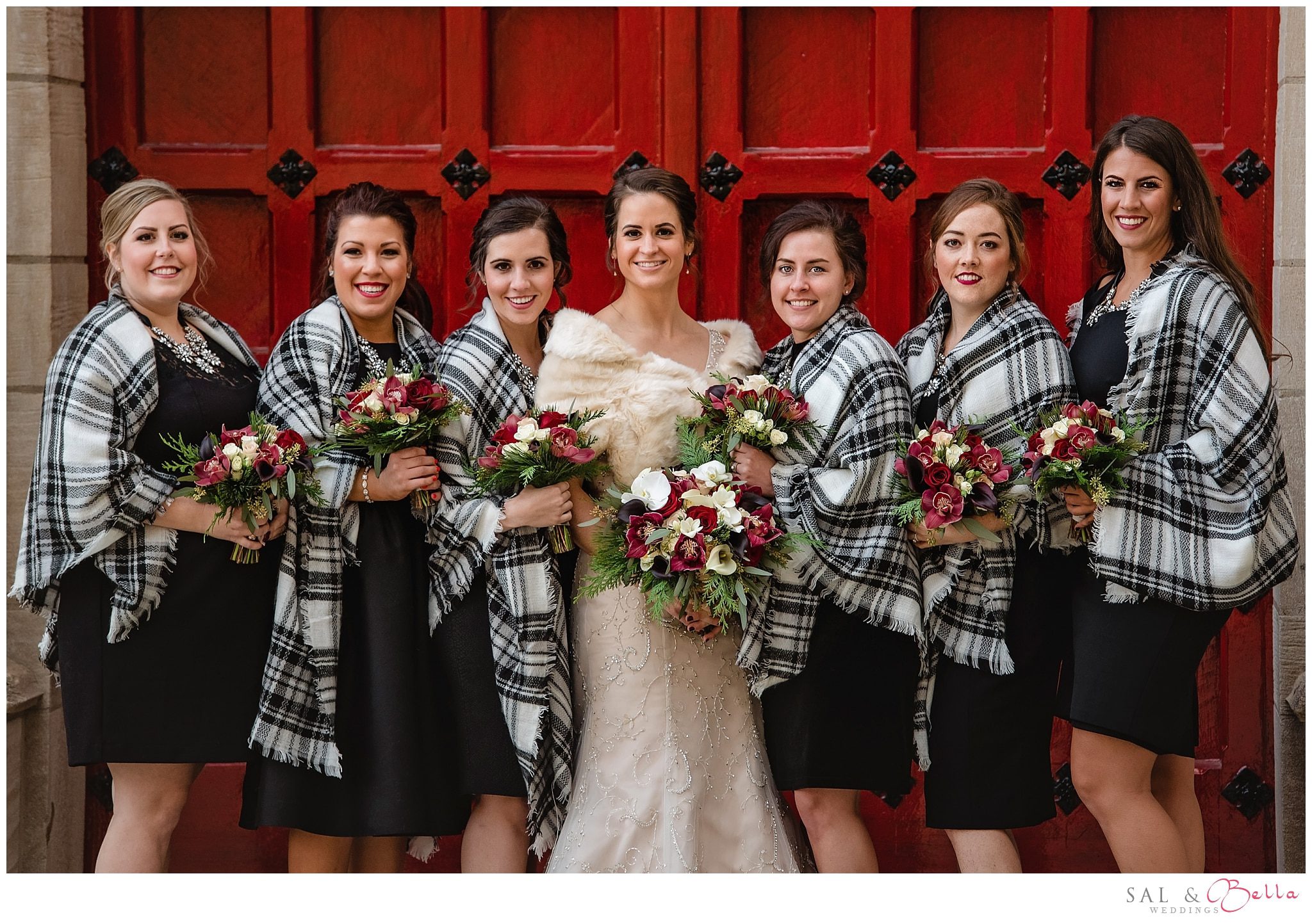 cathedral of learning bridal party photos