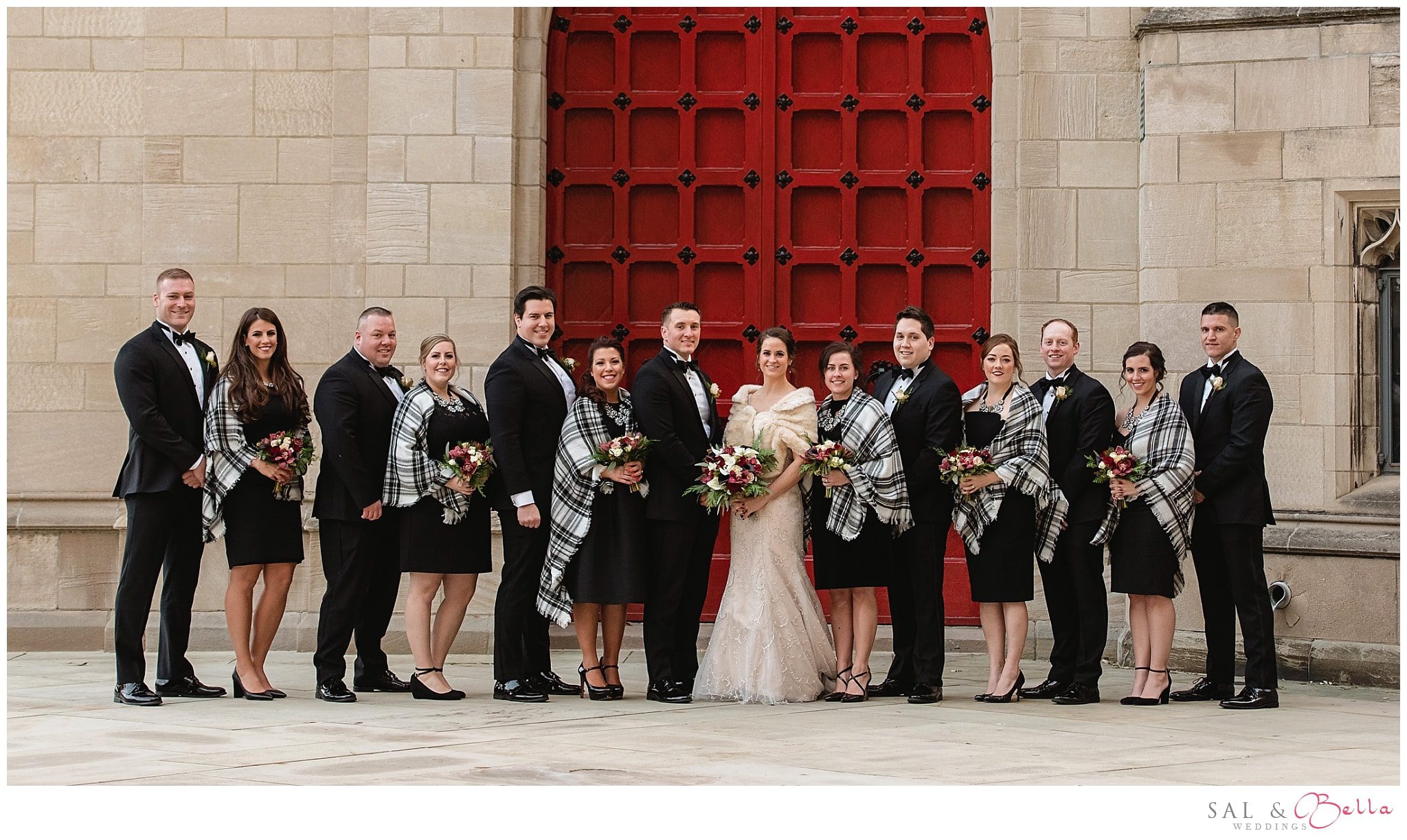 bridal party photos pitt university cathedral of learning