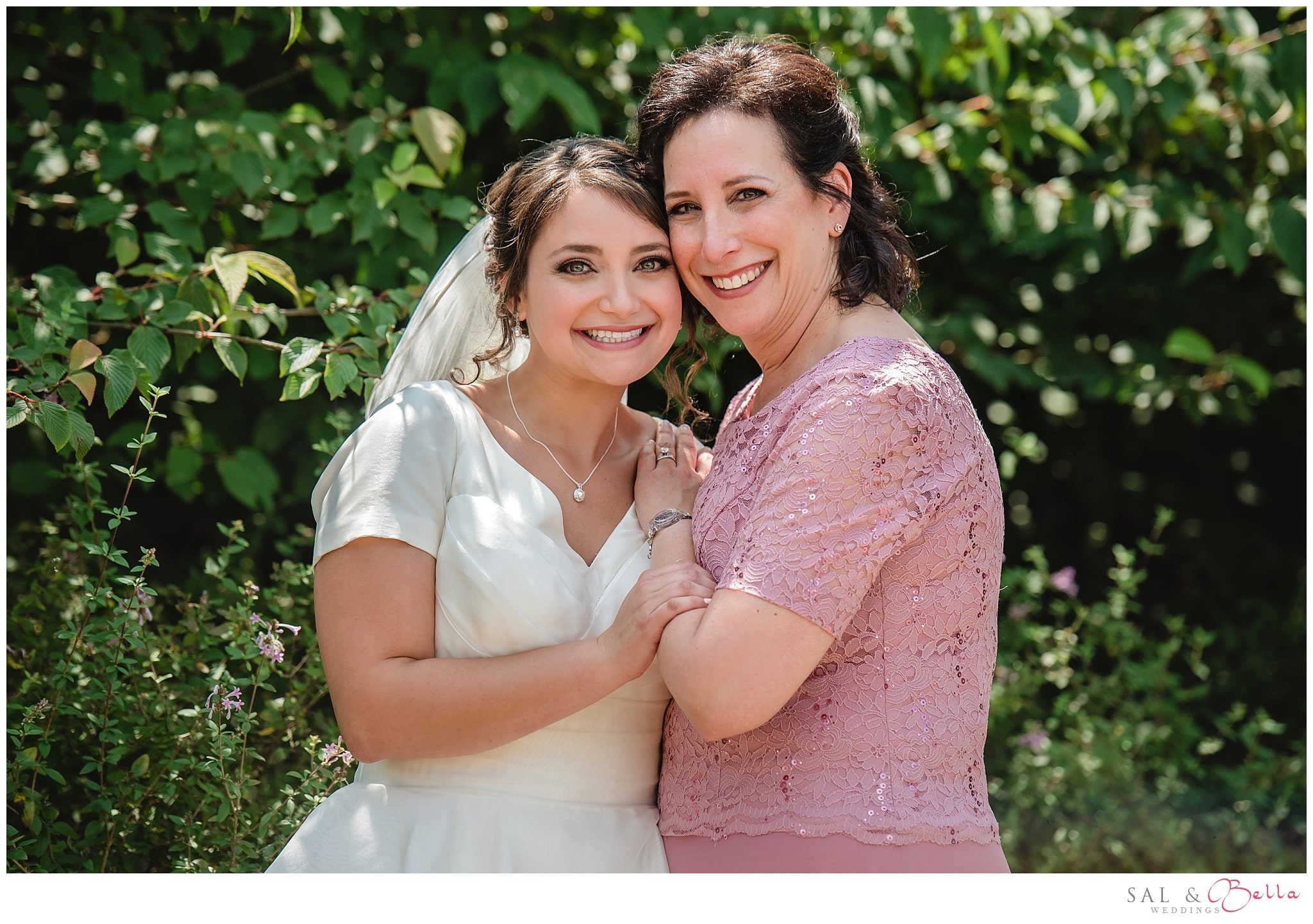 Mother & Daughter on wedding day